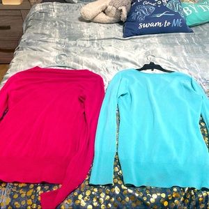 Woman’s V Neck Sweaters